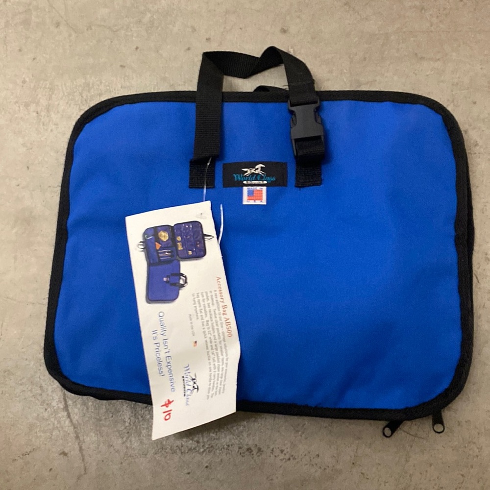 NWT World Class Accessory Bag
